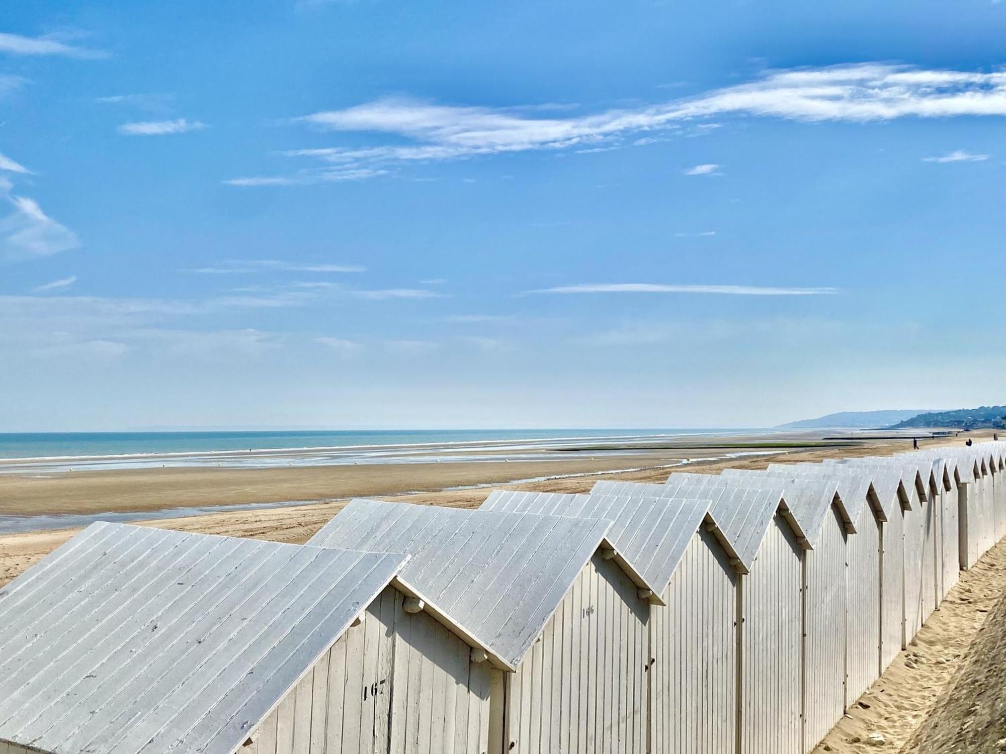 Lesparisnormands - Magnifique Vue Mer - Centre Et Plage Villers-sur-Mer Exterior foto