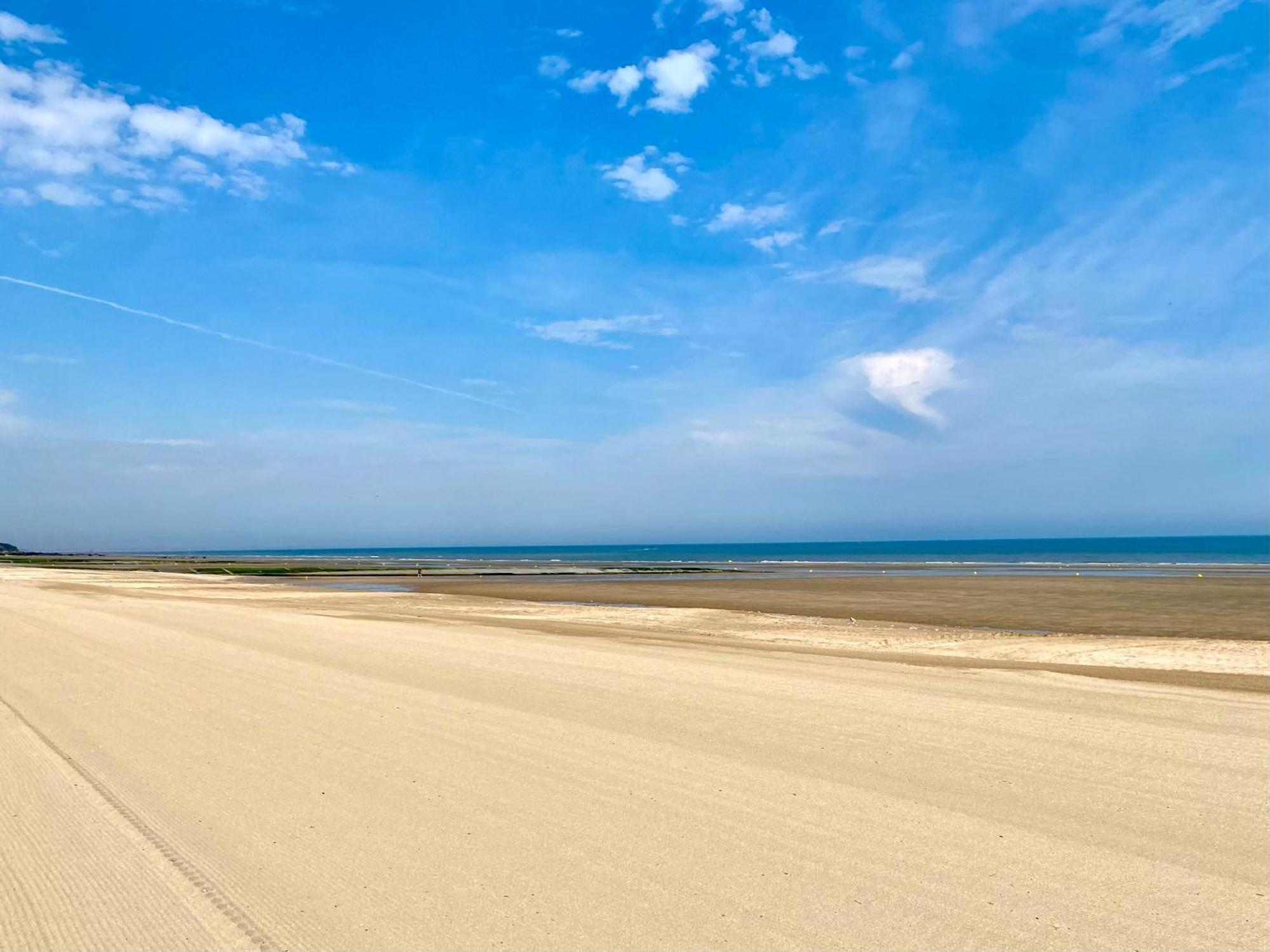 Lesparisnormands - Magnifique Vue Mer - Centre Et Plage Villers-sur-Mer Exterior foto